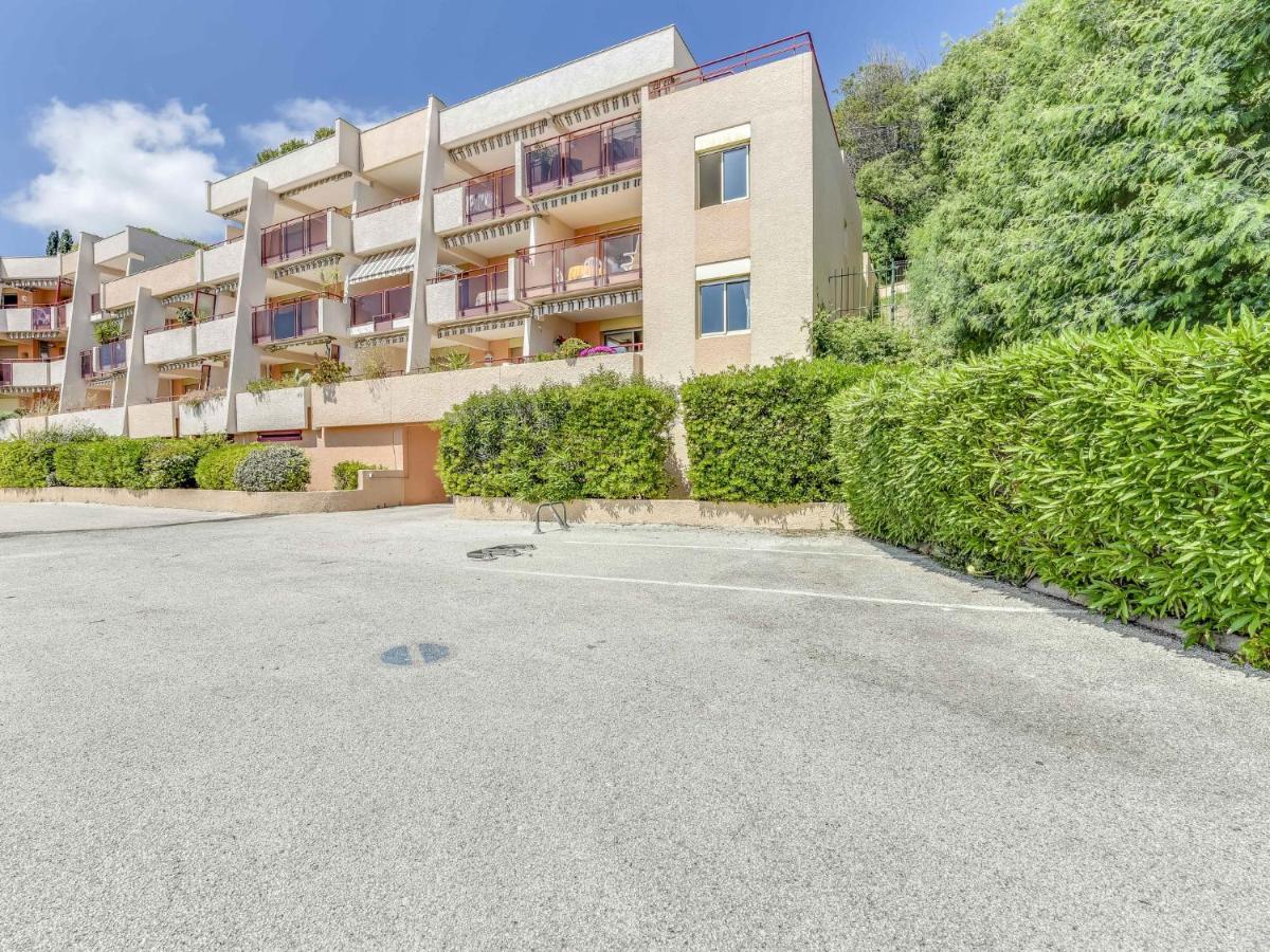 Apartment Les Mandariniers By Interhome Le Lavandou Exterior photo